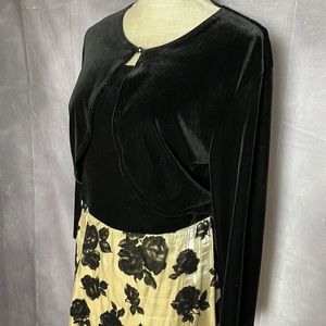 Studio Connection 2 piece Strapless Dress. VINTAGE.